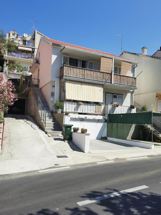 Apartman Jela Šibenik Eksteriør bilde